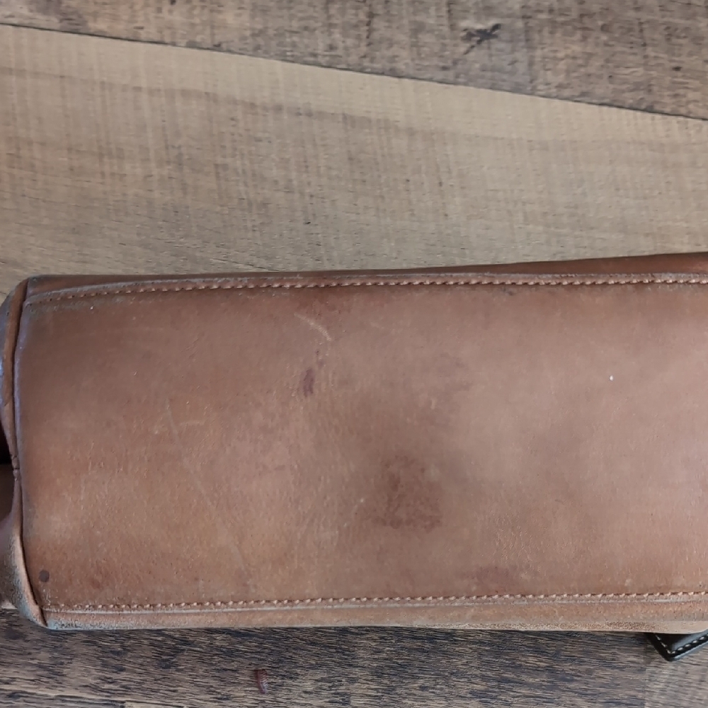 Coach Brown Leather Shoulder Bag - Picture 5 of 5